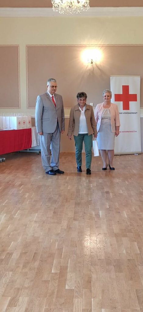Magyar Vöröskereszt Világnap – 12
